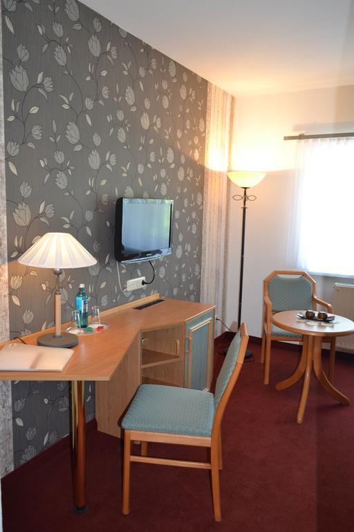 Hotel & Restaurant Zur Linde Freital Extérieur photo